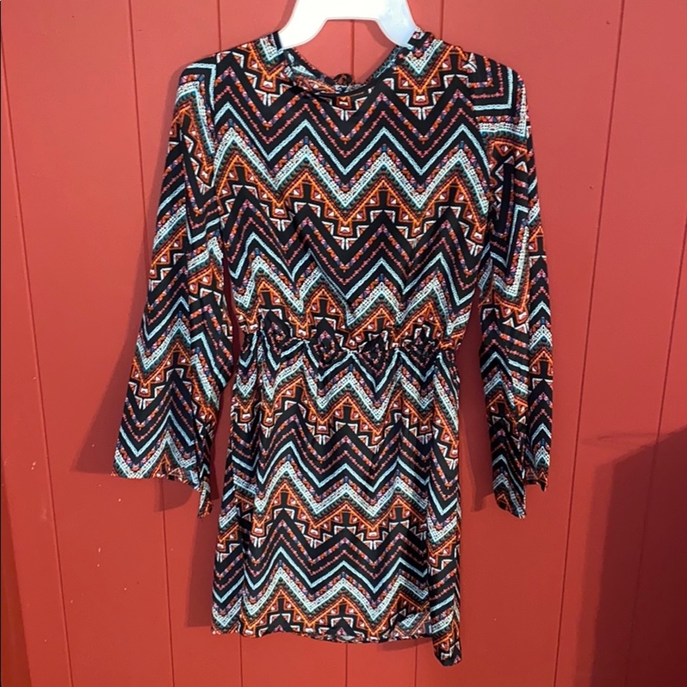 NWOT Western Chevron Open Back Dress